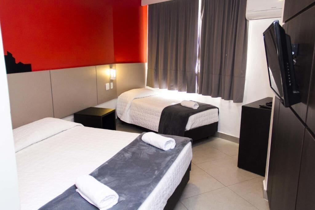 Minuano Hotel Express Prox Orla Lago Guaiba, Mercado Publico, 300 M Rodoviaria Hotel Porto Alegre
